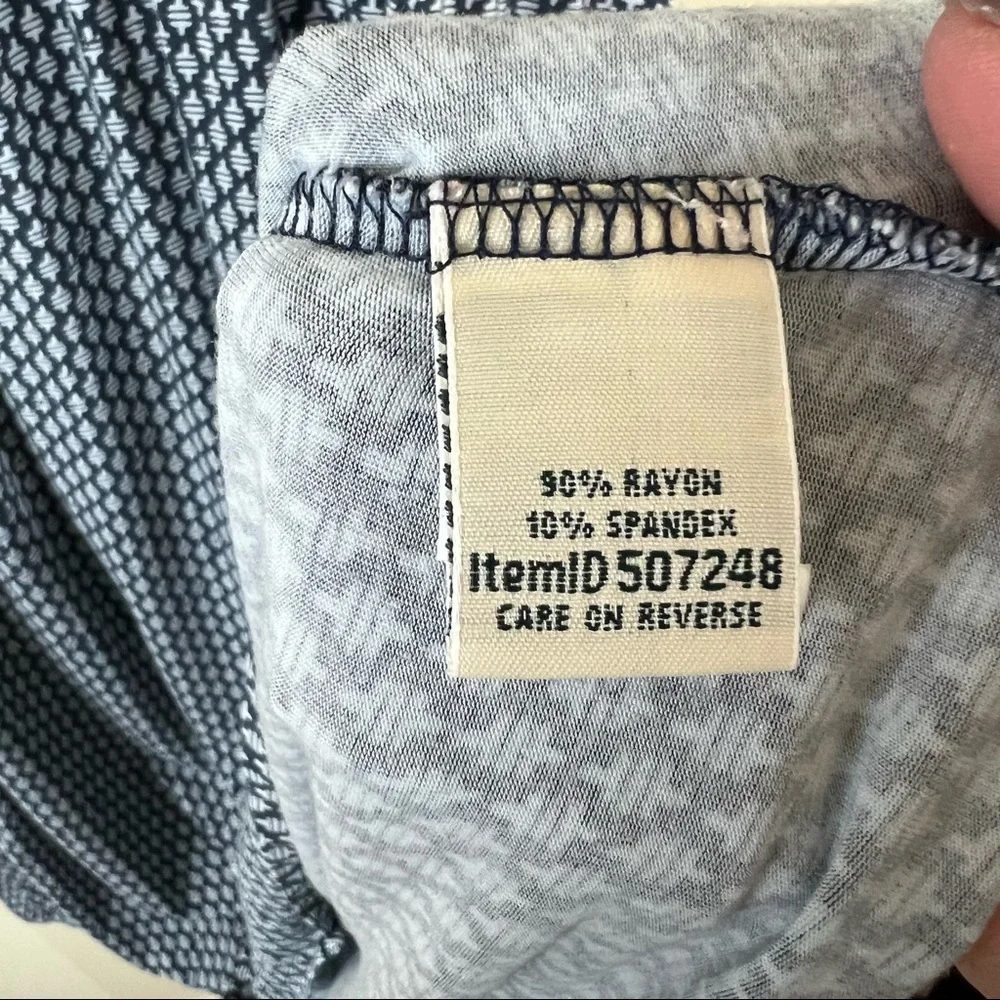 📍SOLD📍L.L. Bean | Women’s Summer Knit Sleeveless Print Dress Medium Petite - Picture 5 of 7